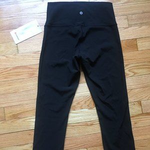 lululemon Wunder Under Leggings size 6